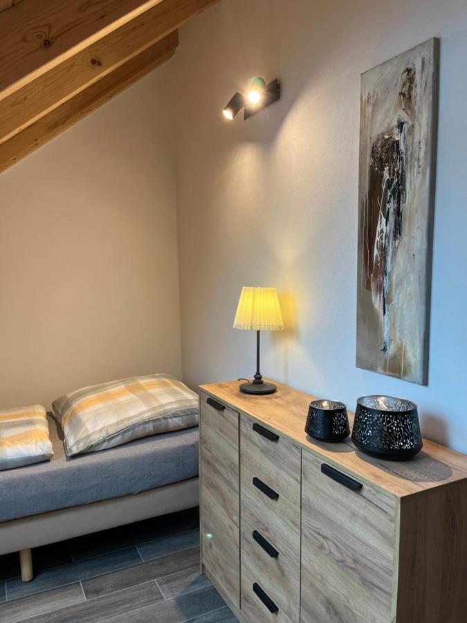 Ferienwohnung Am Wald-Und Wiesenkorb Kell am See Exteriör bild